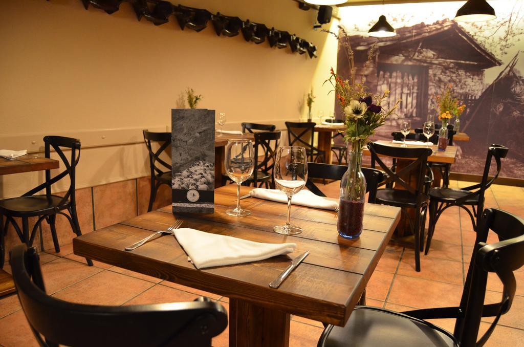 Hostal Ameztia Doneztebe Luaran gambar
