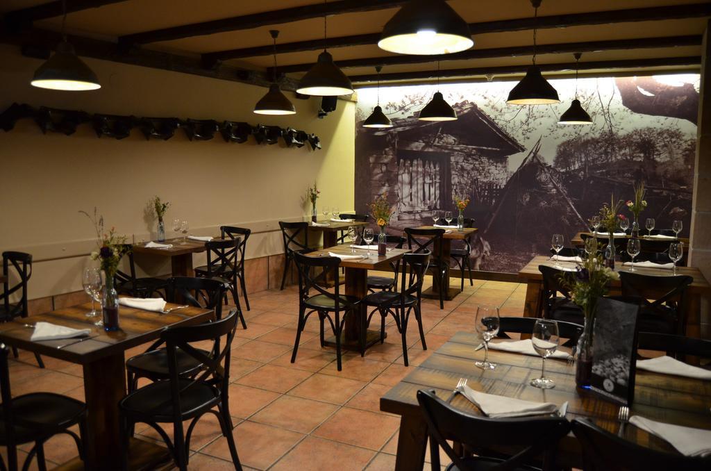 Hostal Ameztia Doneztebe Luaran gambar